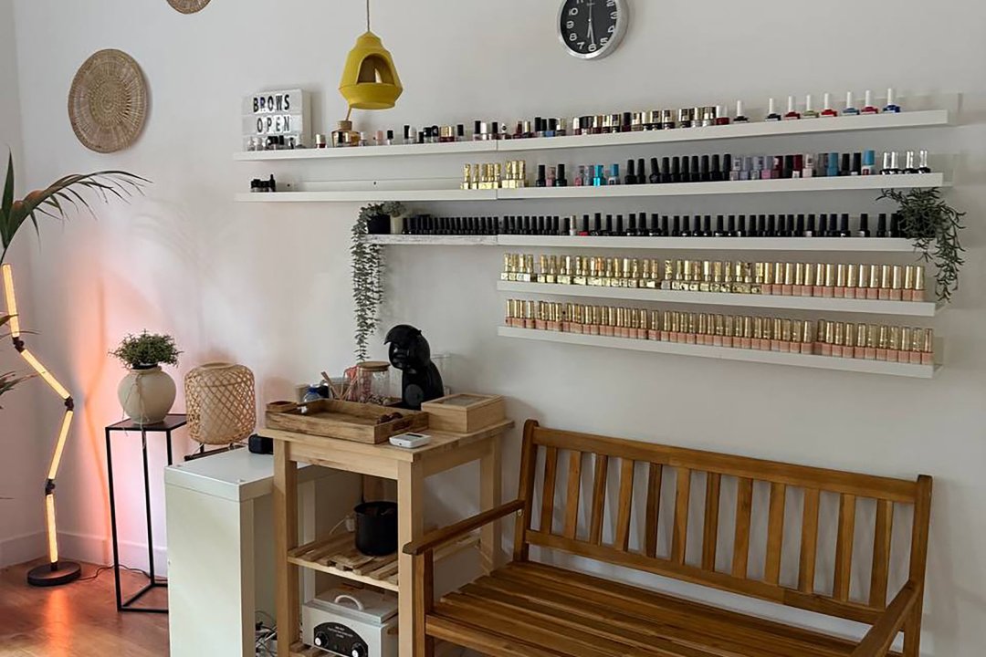 Helen Beauty, Churchilllaan, Amsterdam