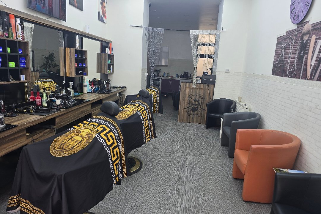 Joan Barbershop - Westbahnstraße, Schottenfeld, Wien