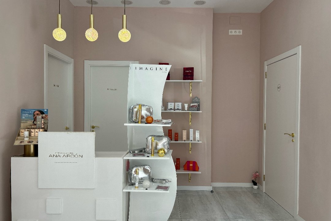 Centro Estética Ana Arcón, Montolivet, Valencia
