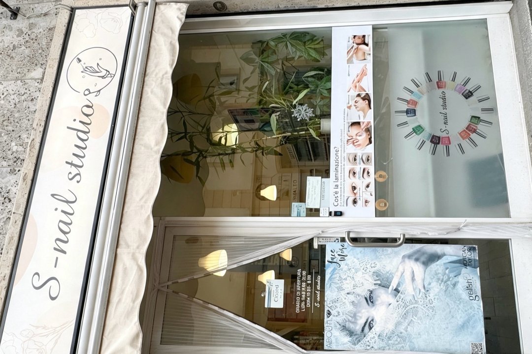 S Nail Studio, Zona Risorgimento, Milano