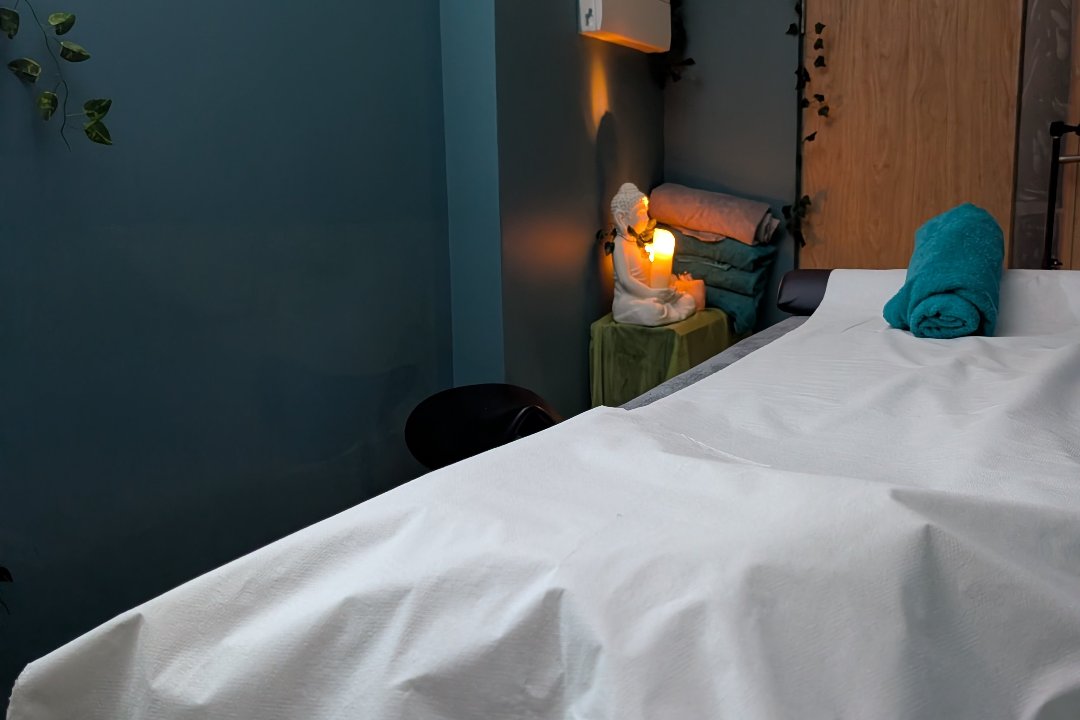 Charisma Full Circle Massage, Purley Oaks, London