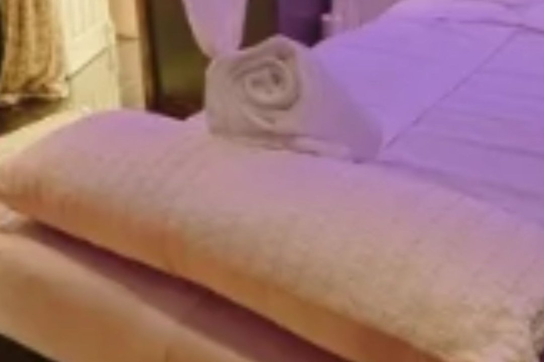 Easy On The Eyes At Joy Thai Spa Esher, Esher, Surrey
