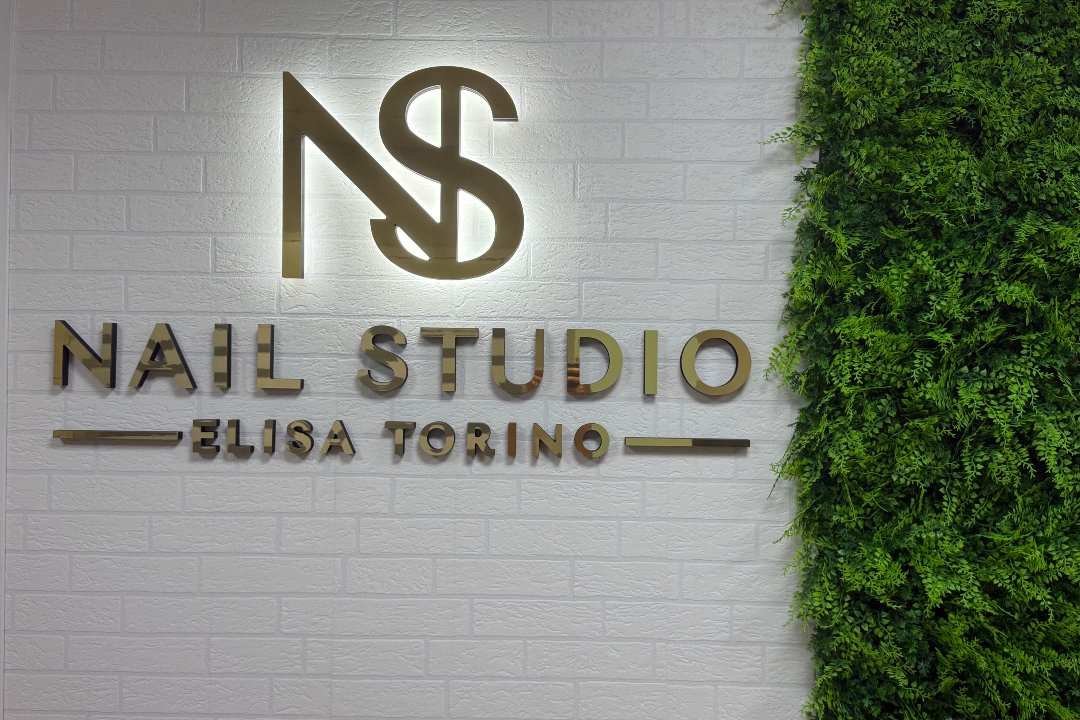 Nail Studio di Elisa Torino, Caltanissetta