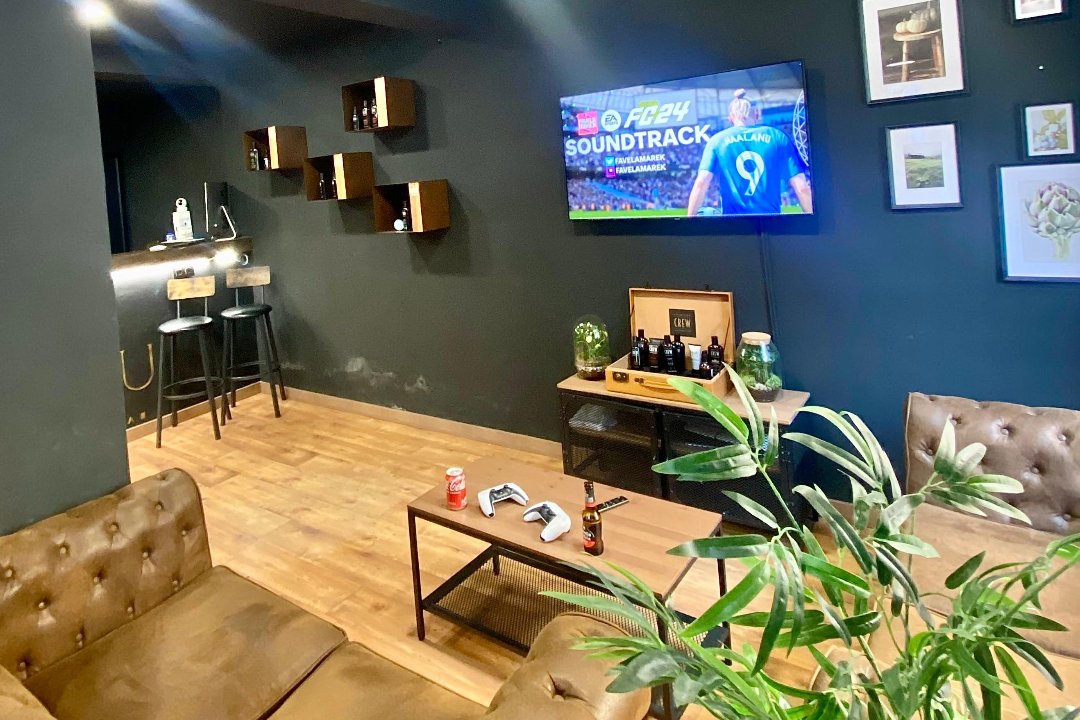 UNI.CO Barber Lounge, Jaume Roig, Valencia