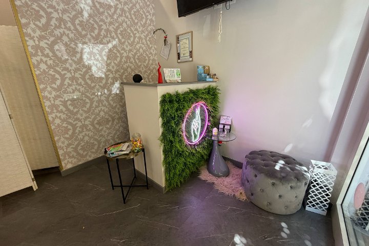 Celeste Beauty Nails - Onglerie Roma - Photo de galerie - OneBooking