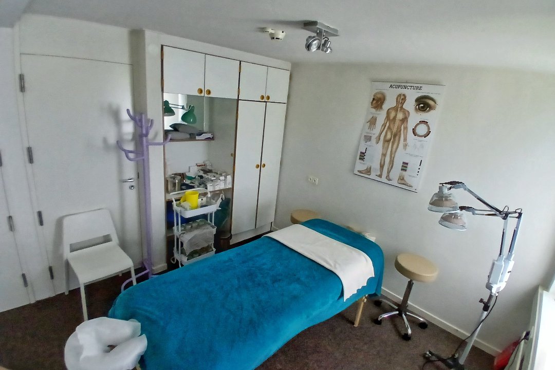 Qi Clinic, Olympisch Stadion, Amsterdam