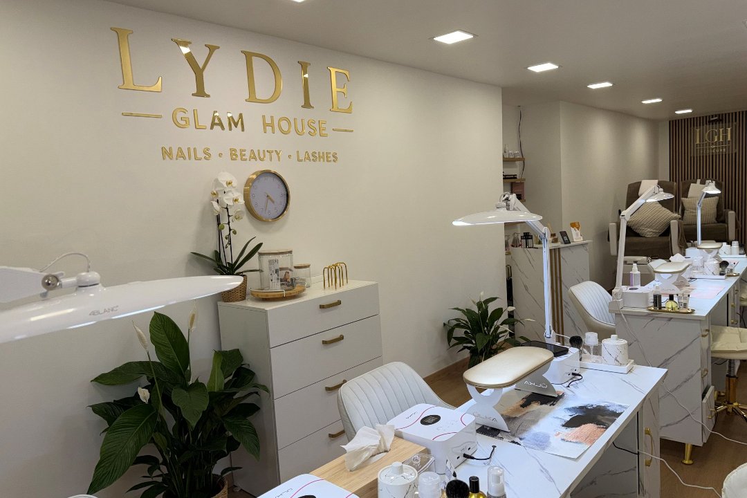Lydie Glam House, Rue Dautancourt, Paris