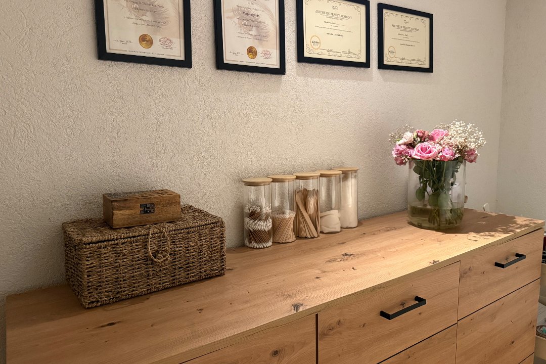 Medinasbeautylashes, Mitte, Velbert