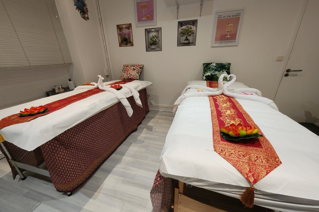 HOME SABAI THAI MASSAGE, Av. Ledru Rollin, Paris