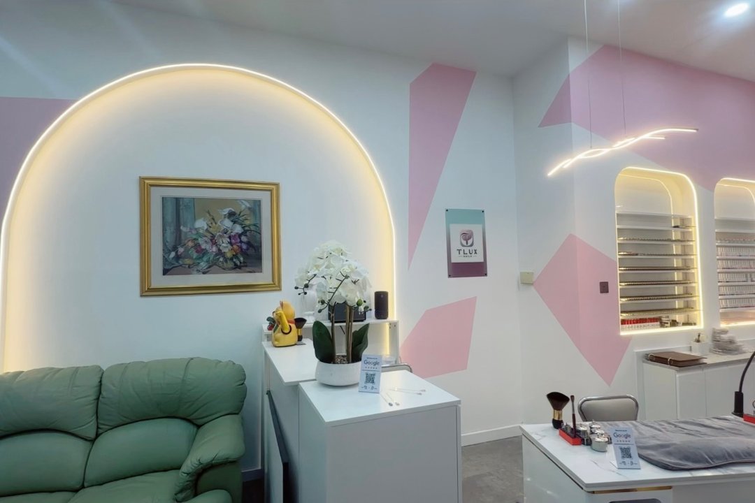 Tlux Nails, Hull, East Riding