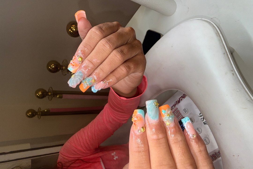 Claws by Chloe Jaine, Wickford, Essex