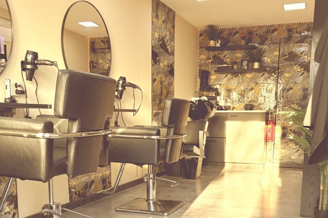 Happy Hair Time, Wateringen, Zuid-Holland