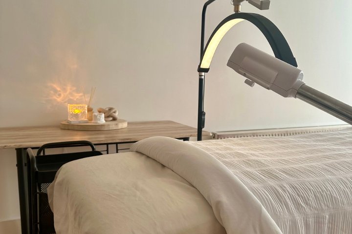Skin & Snatched Studio - Soin visage London - Photo de galerie - OneBooking