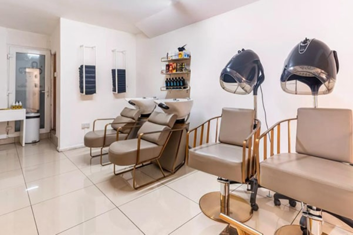 Locs & Style Studio - Coiffure London - Photo de galerie - OneBooking