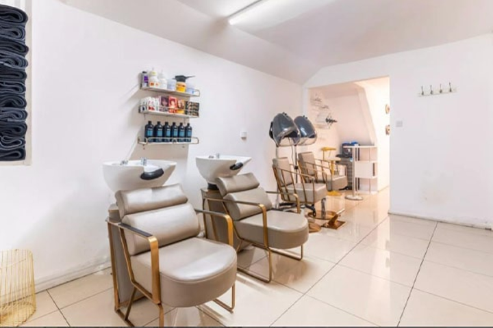 Locs & Style Studio - Coiffure London - Photo de galerie - OneBooking