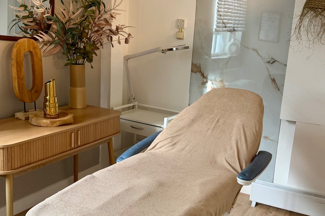Nadine beauty studio, Bestevaerstraat, Amsterdam