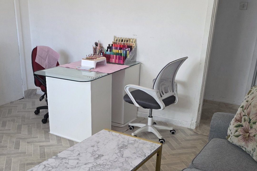 Luxury Cat Nails, High Street - London, London