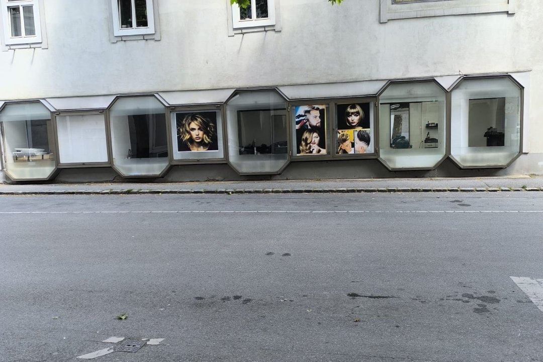 N 1 Friseur, Parndorf, Burgenland