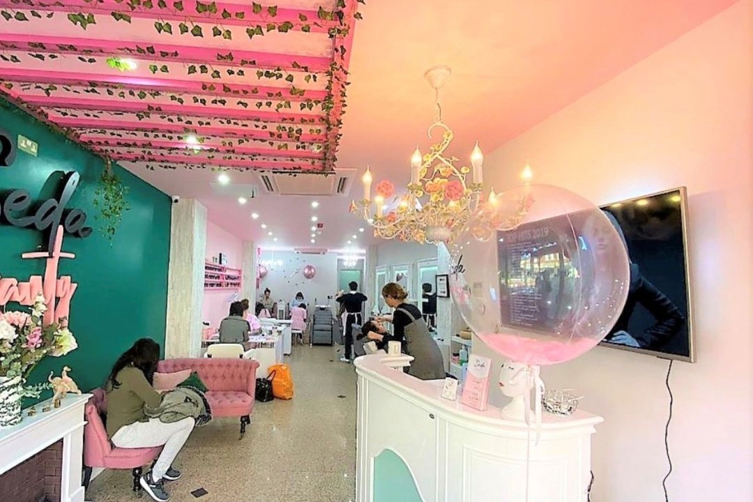 Shadzelle Luxury Hair, Waltham Cross, Hertfordshire