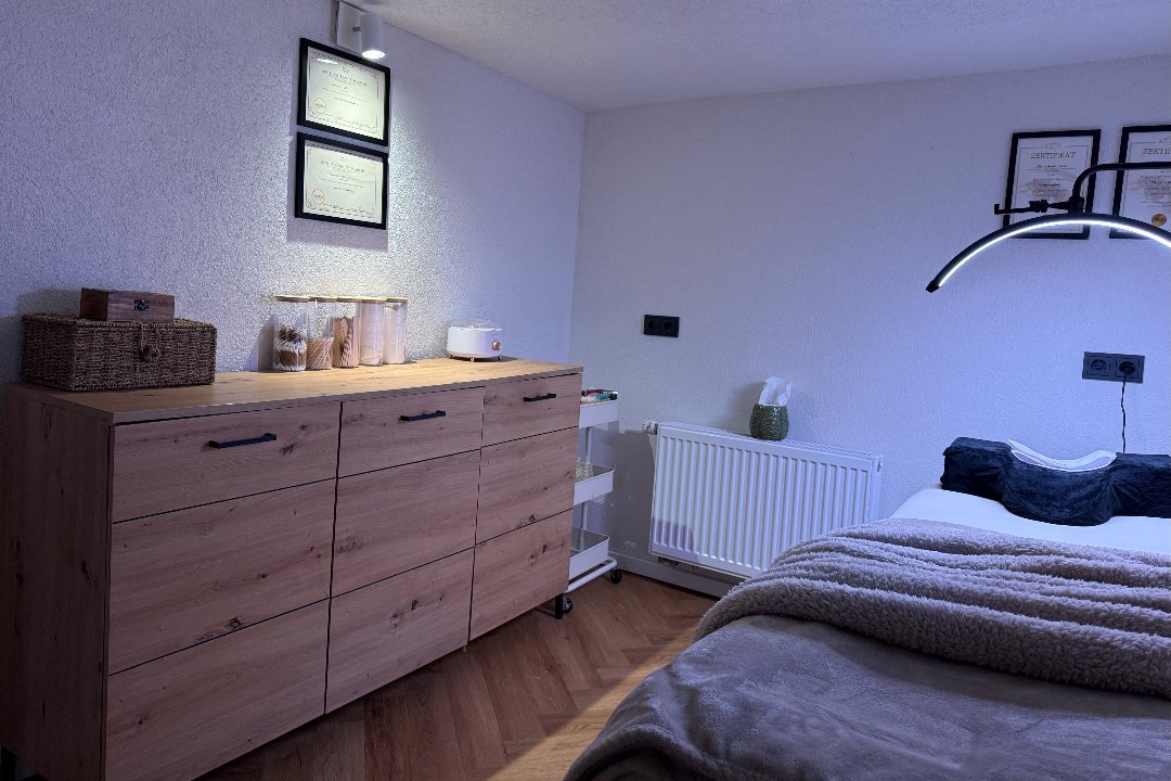 Medinasbeautylashes, Mitte, Velbert