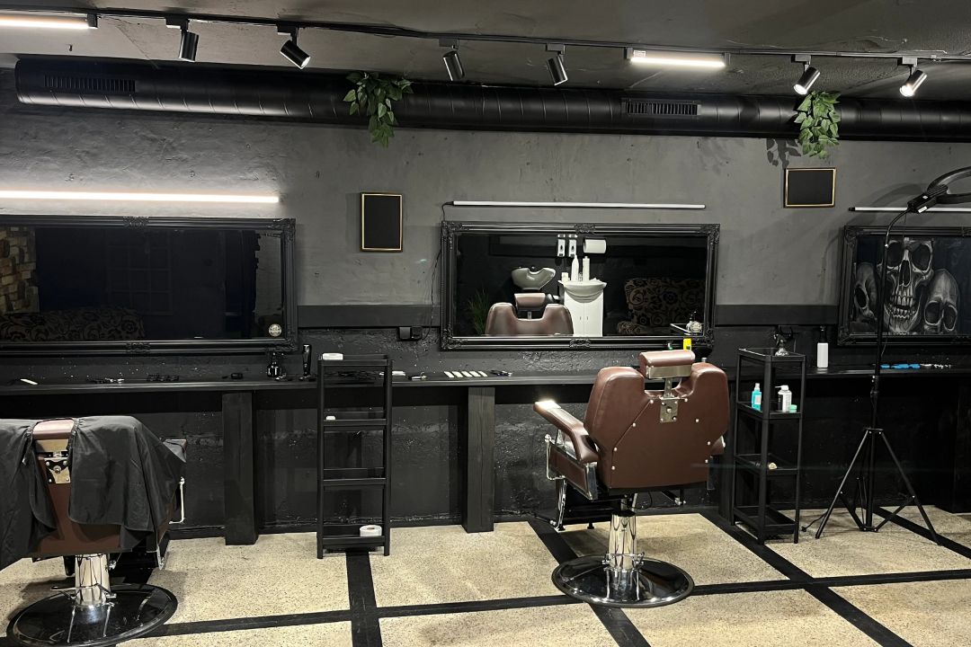 Underground barbershop, Gytariai, Šiauliai