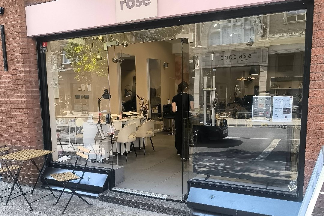 CombHead By Mike Within rose rayhan, Great Portland Street, London