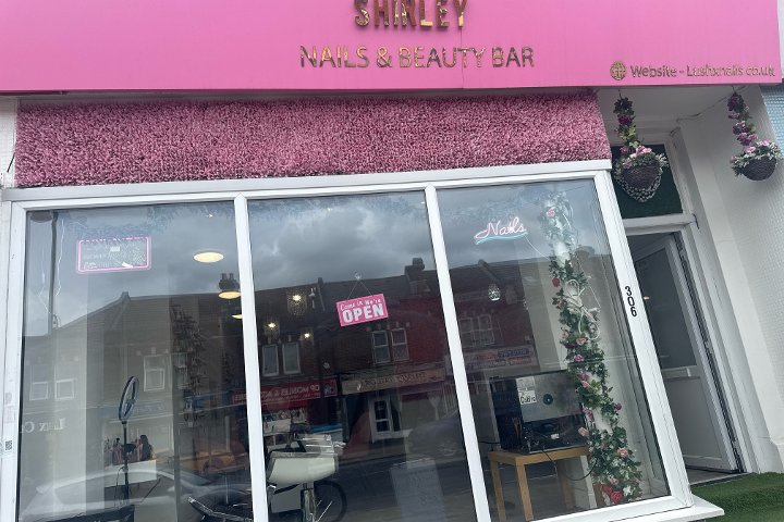 Shirley Nails & Beauty Bar - Onglerie Southampton - Photo de galerie - OneBooking