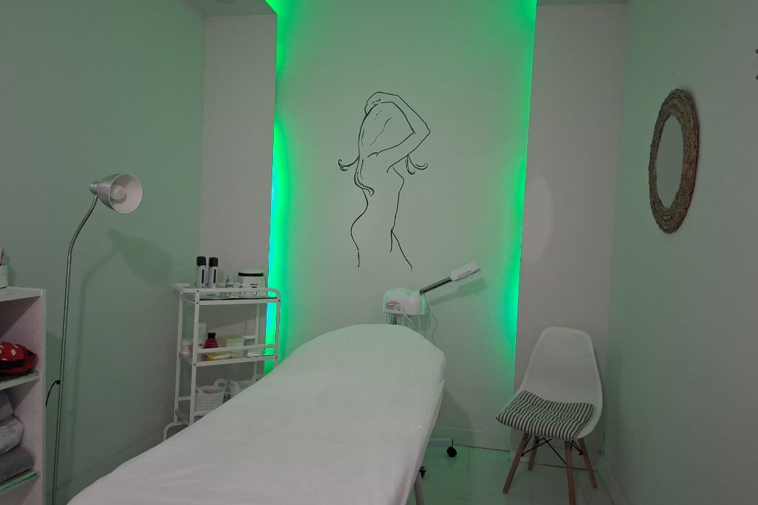 Lena Vasconcellos- Massoterapia e Estética Aplicada, Praia de Brito - São Félix da Marinha, Vila Nova de Gaia