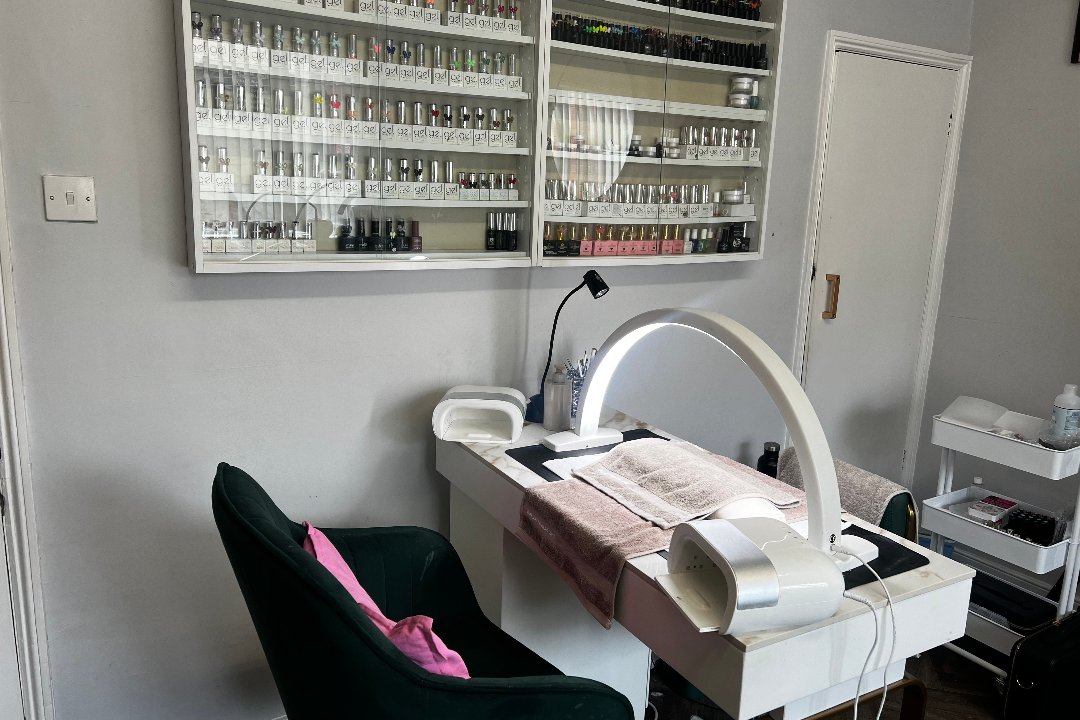 A Lash In Wonderland @ ESK Beauty, Halesowen, West Midlands County