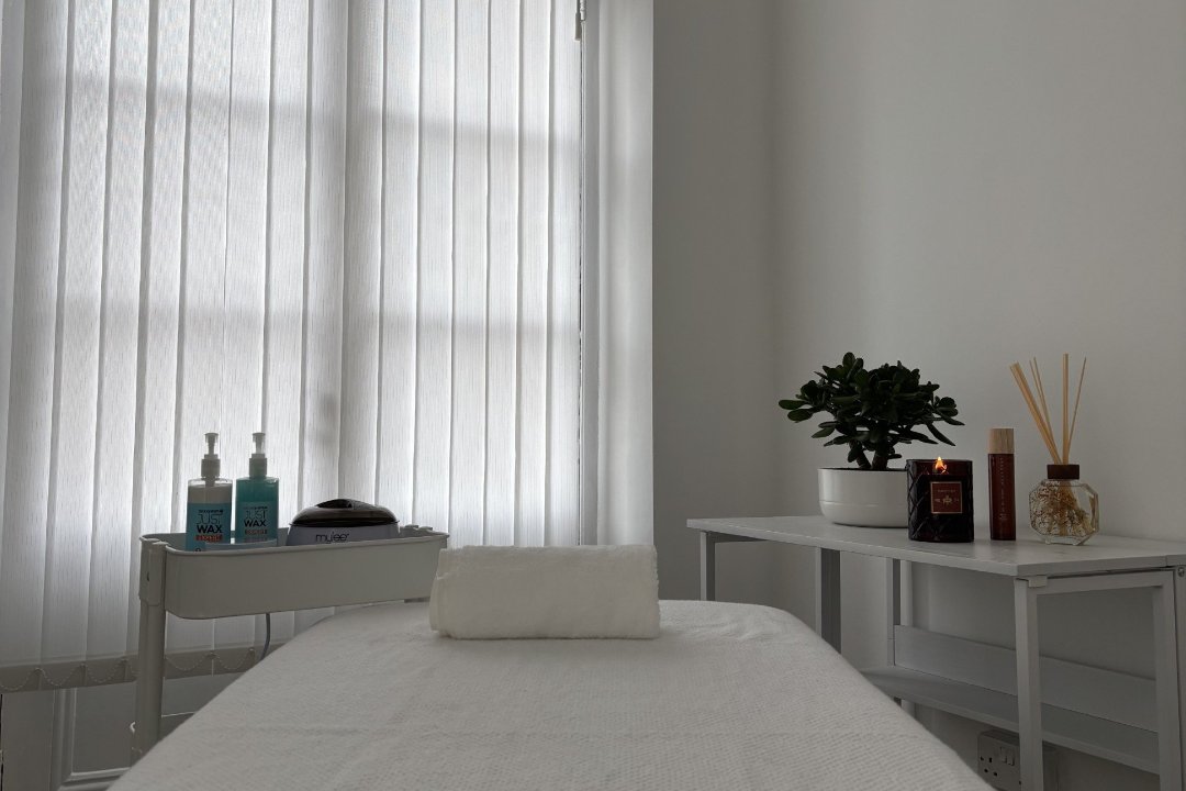 Precision Male Waxing, South Kensington, London