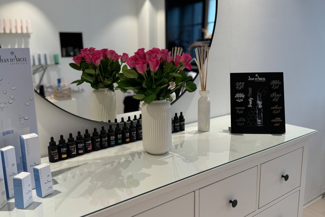 klaudi’s - Kosmetik im Herzen von Zürich, Bahnhofstrasse, Zürich