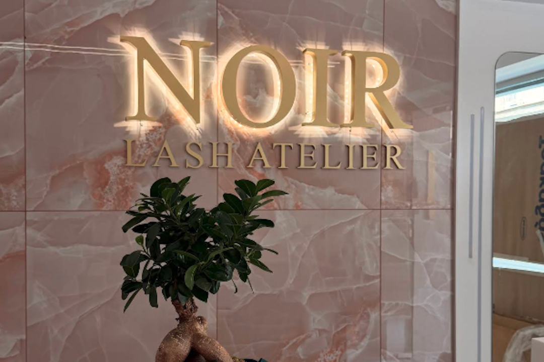 Noir Lash Atelier Athens, Peristeri, Attica