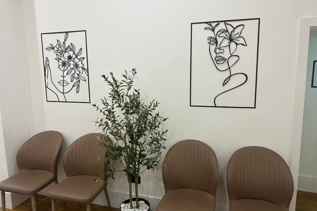 Oju Clinic, King's Cross St. Pancras, London