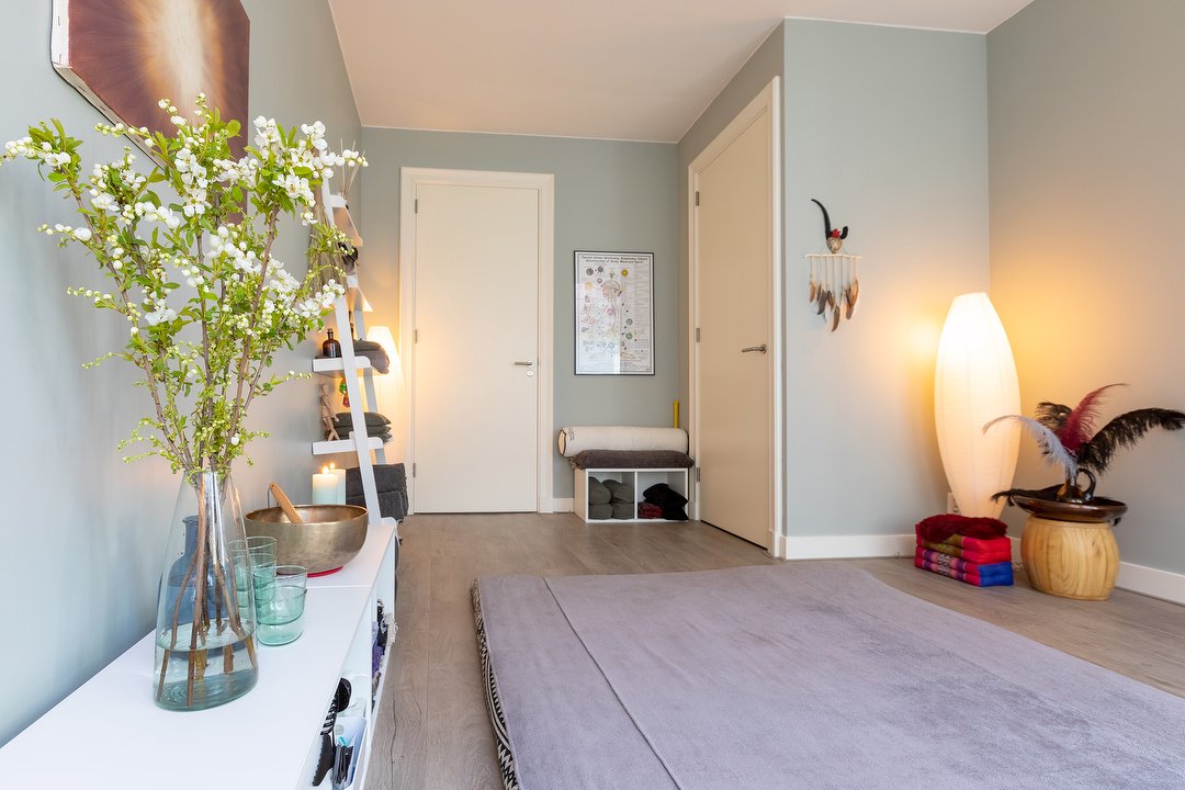 Kees BodyMind - Stress & Trauma Release - Therapy & Massage, Weteringschans, Amsterdam