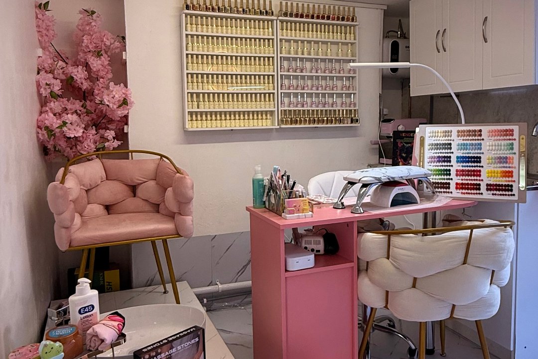 Lotus Nail, Camden Road, London