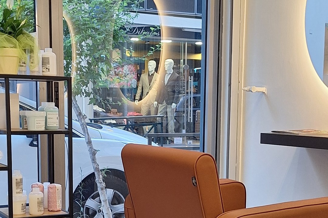 Eclat Hair Boutique, Πειραιάς