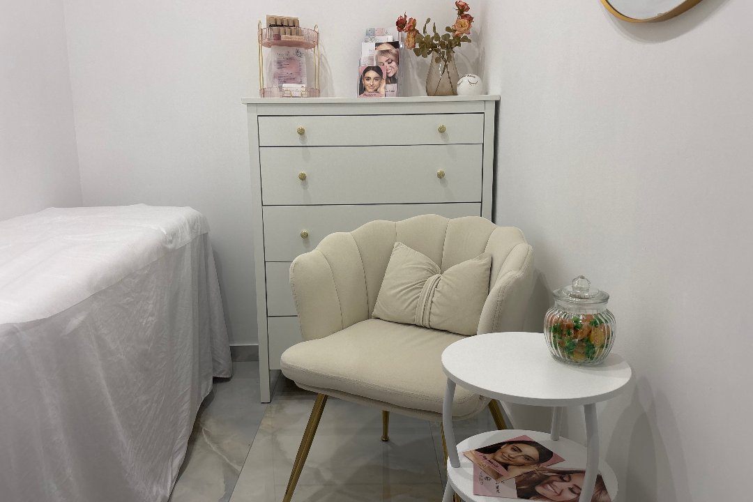 Permanent Beauty, 22. Bezirk, Wien