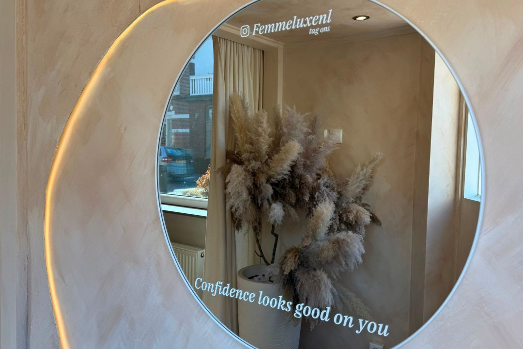 Femme Luxe, Zoutmanstraat, The Hague