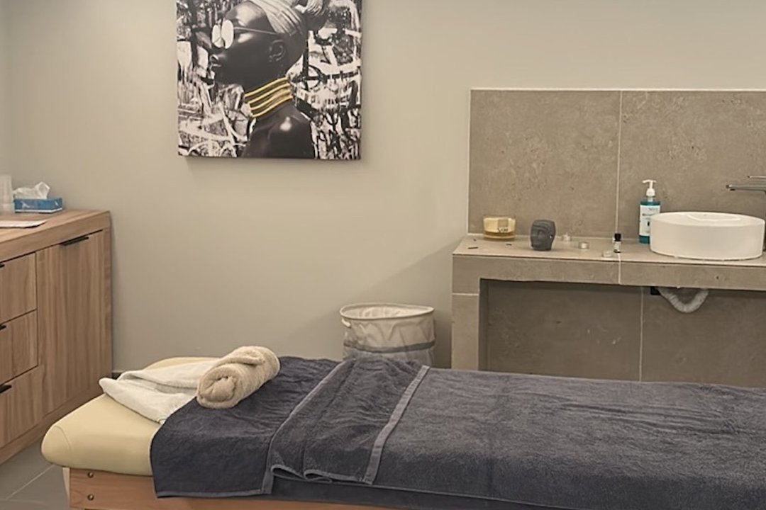 Estelle Spa, Νέος Κόσμος, Αθήνα