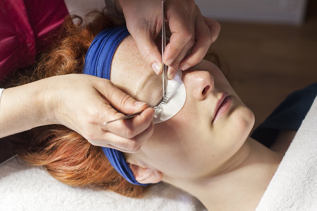 Lashes & Roses, West Hampstead, London