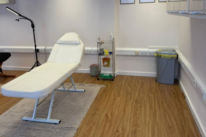Enhanced by J - Sourcils & cils Croydon - Photo de galerie - OneBooking