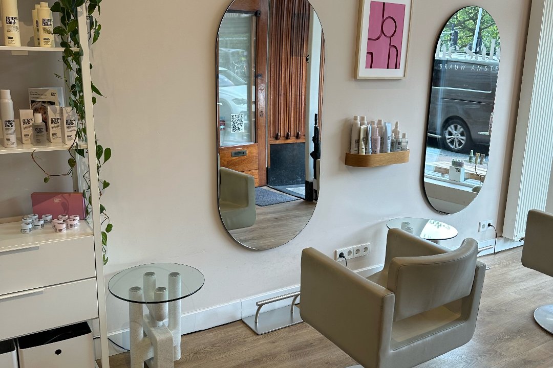 LuMi Hair Care, Hugo de Grootplein, Amsterdam
