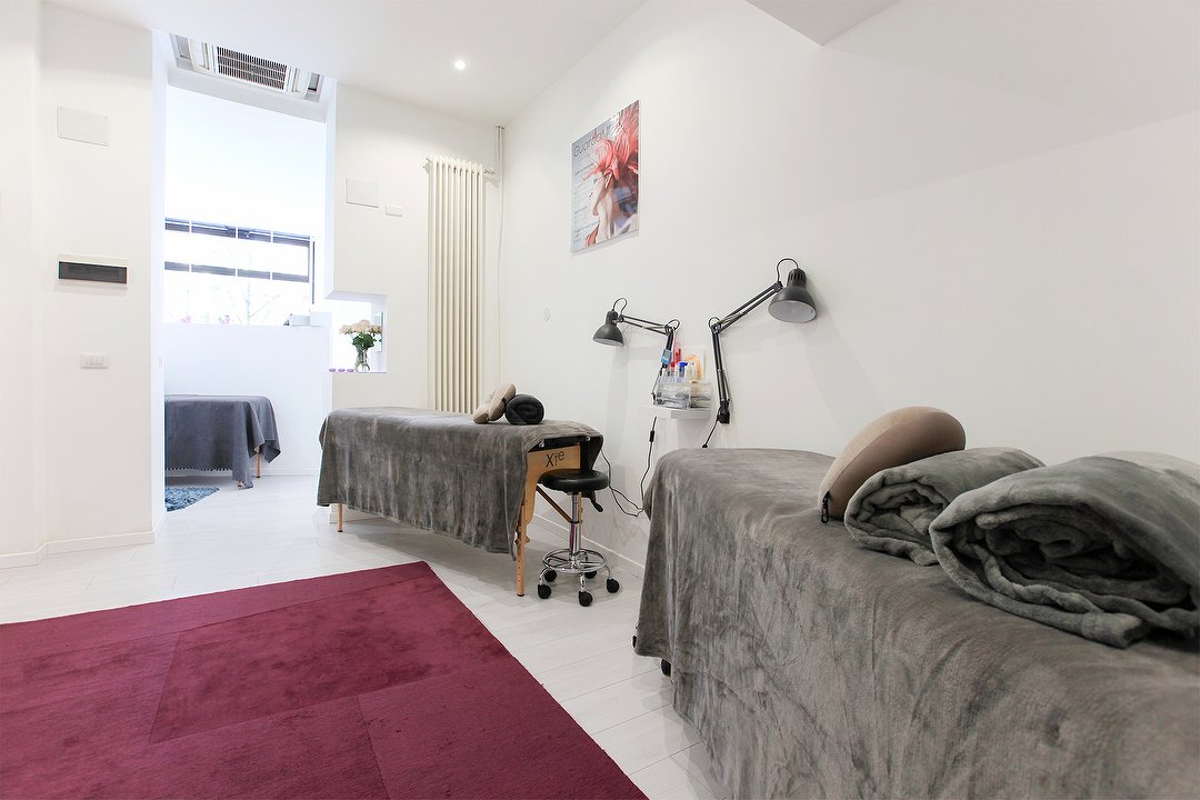 GuardaMI Milano Extensions Ciglia, Lampedusa