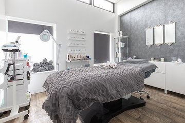 Ambience Health and Beauty (Ladies only)