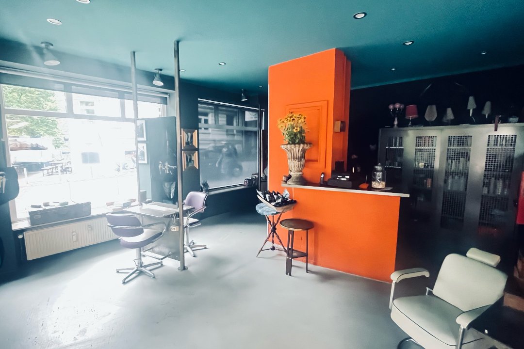 Ute Bryde Friseursalon Shampoo, Winterhuder Marktplatz, Hamburg