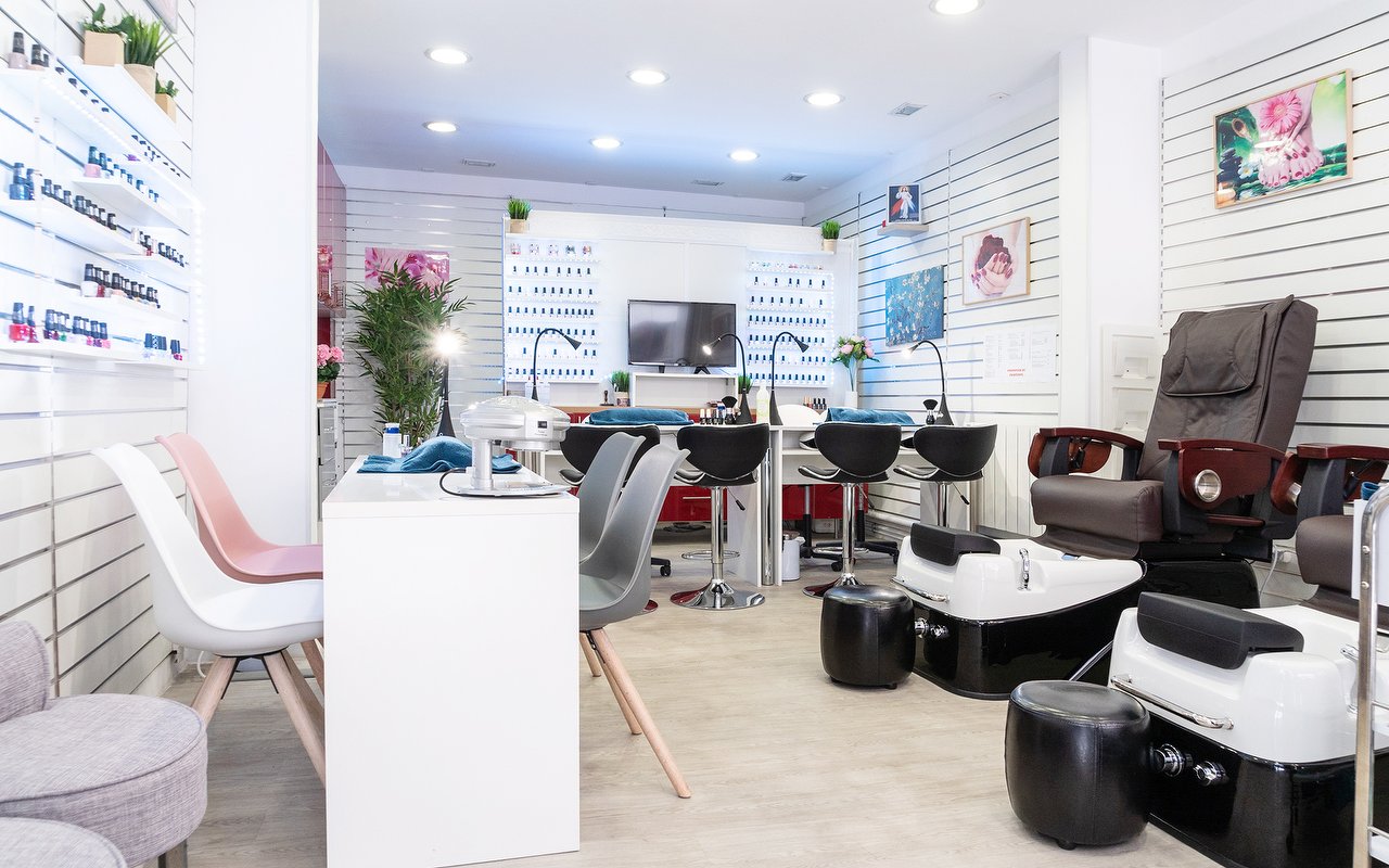 Ongles En Résine Près De Strasbourg Saint Denis Paris