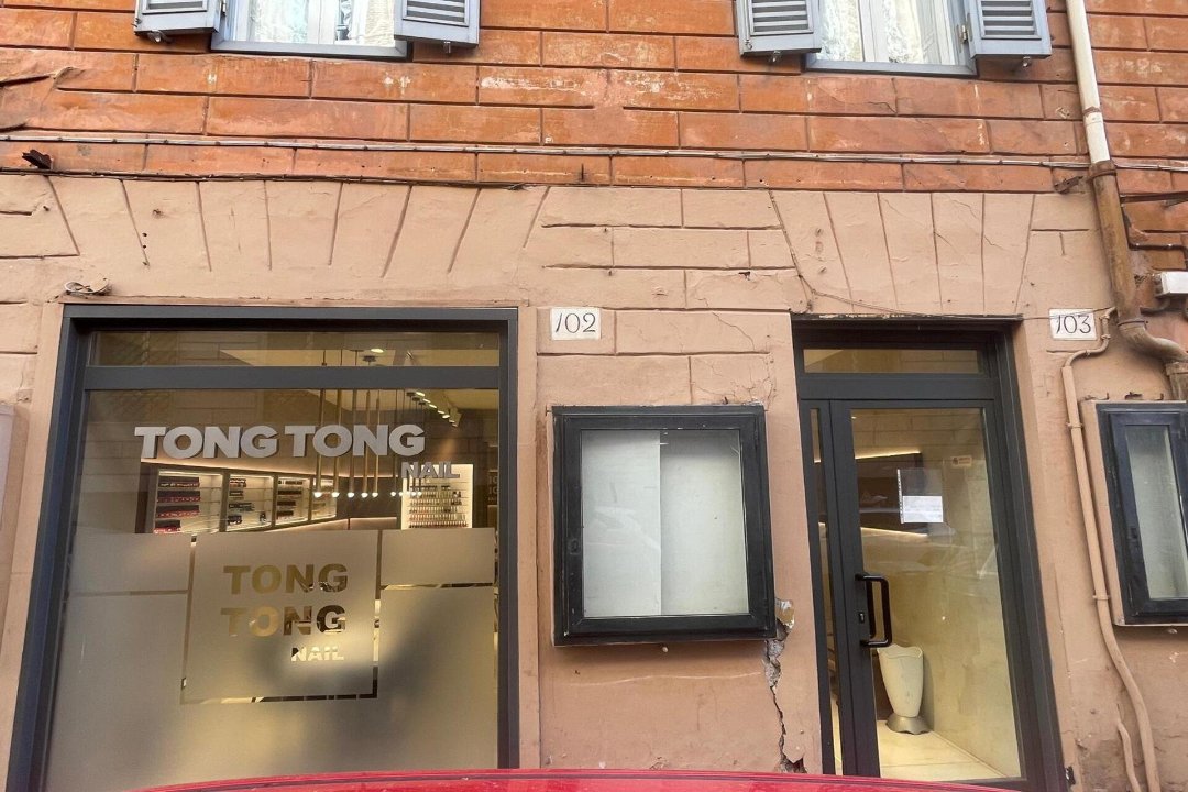 TongTong Nail - Via dei Serpenti, Via del Corso, Roma