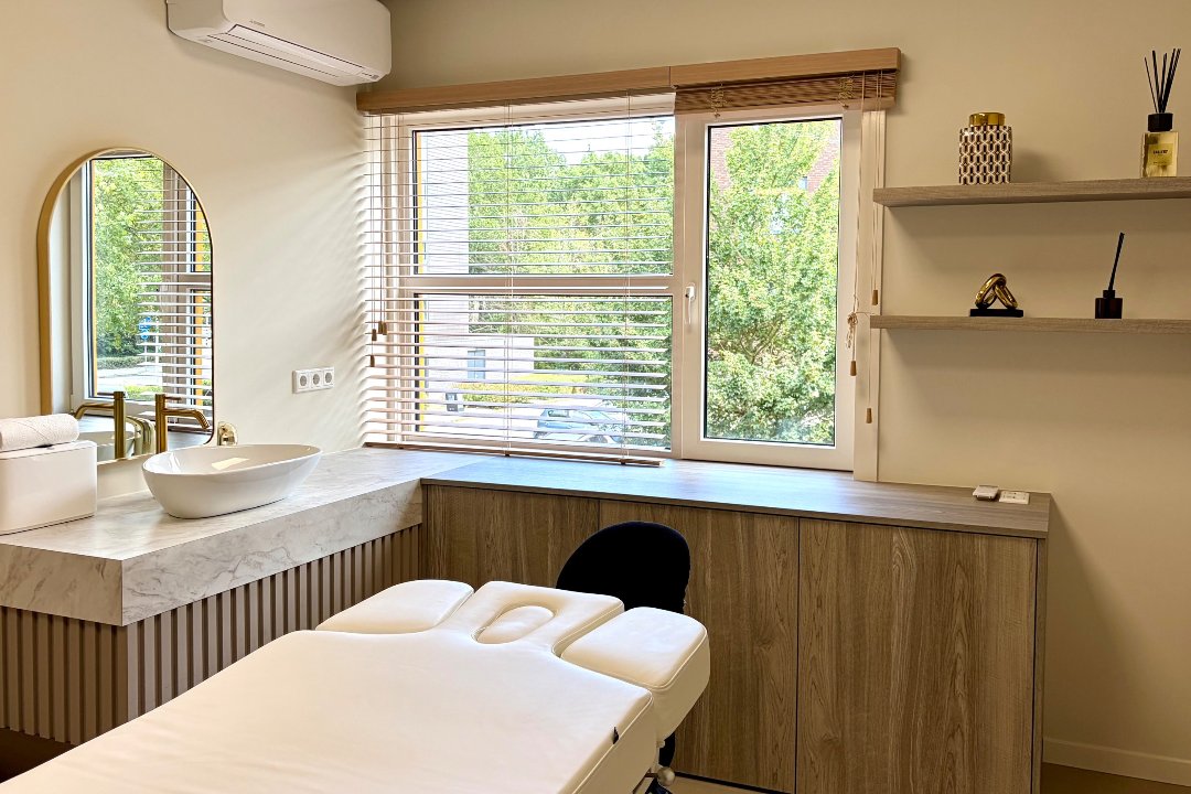 Japanese Lash salon EL in Eindhoven, Rapenland, Eindhoven