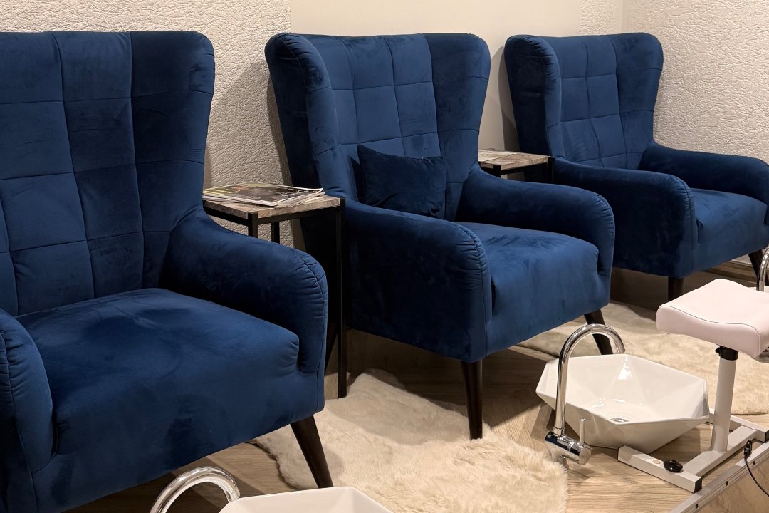 The One Signature beauty&nails studio, Vilnius, Operos teatras, Vilnius