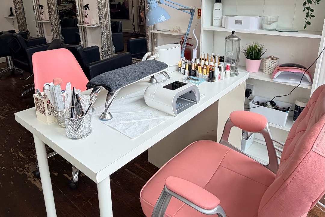 LR Prestige Nails, Wilmslow Road, Manchester